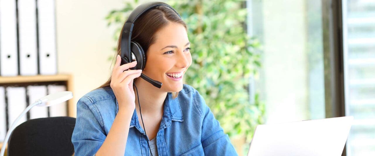 Learn 8 Do I Need a Headset for Sales Calls?